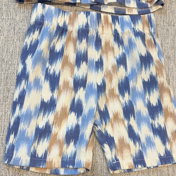 2 Pack Boy Button down Set - Picture 3 of 11